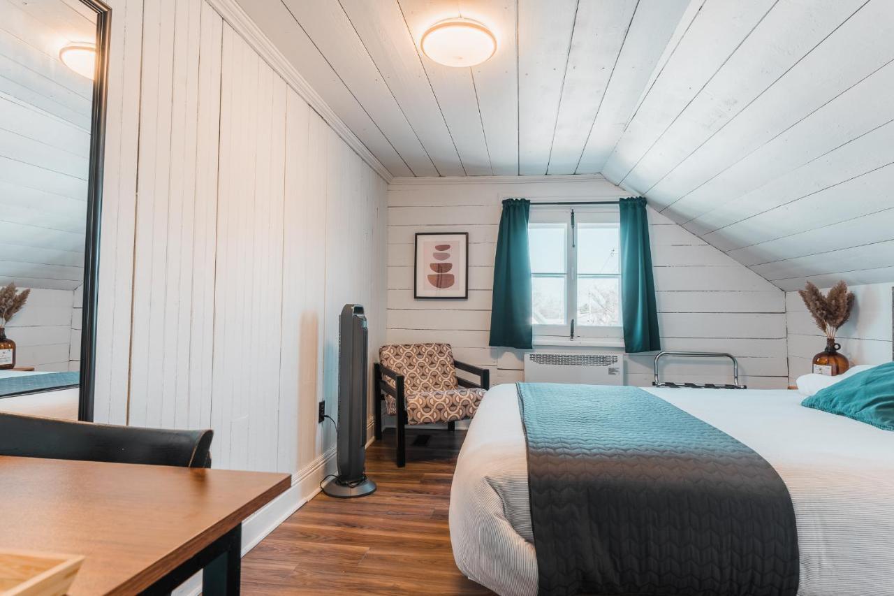 Auberge De L'Ouest Deschambault Eksteriør billede